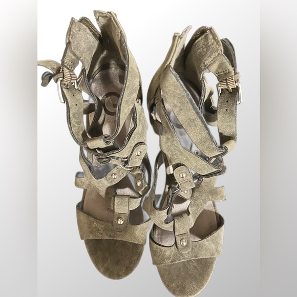 Guess High Wedge Strappy Sandal Size 9 - Picture 2 of 6